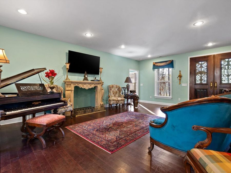 Property Image 8