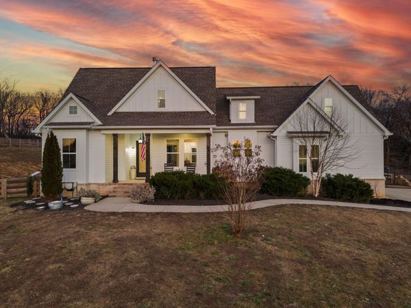 1677 Blackburn Ln, Spring Hill, TN 37174