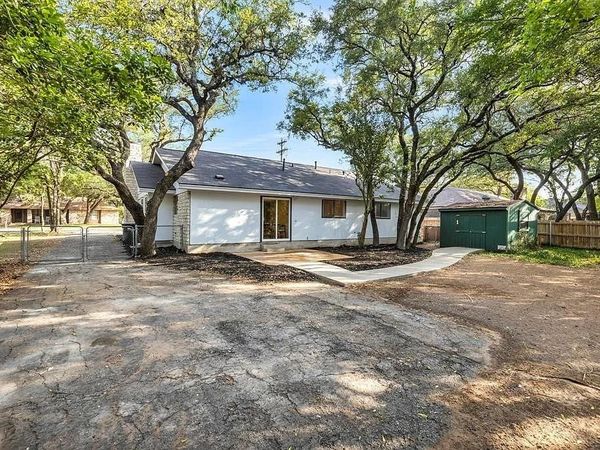 406 Lakeway DR, Georgetown, TX 78628