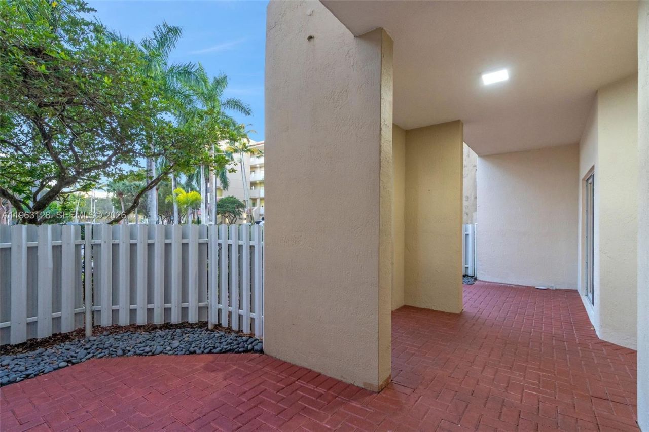 10720 NW 66th St, Unit 112, Doral, FL 33178 Photo