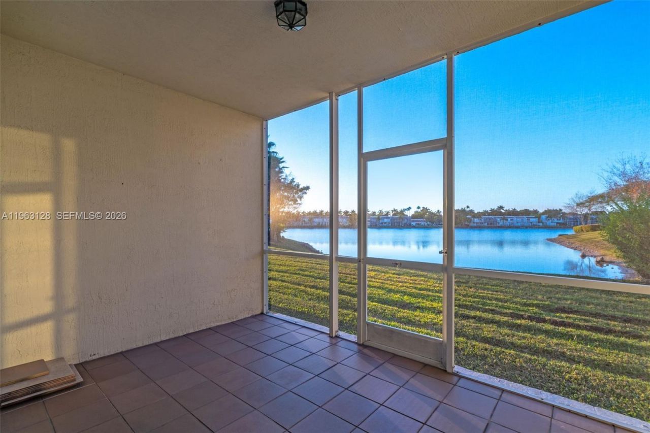 10720 NW 66th St, Unit 112, Doral, FL 33178 Photo