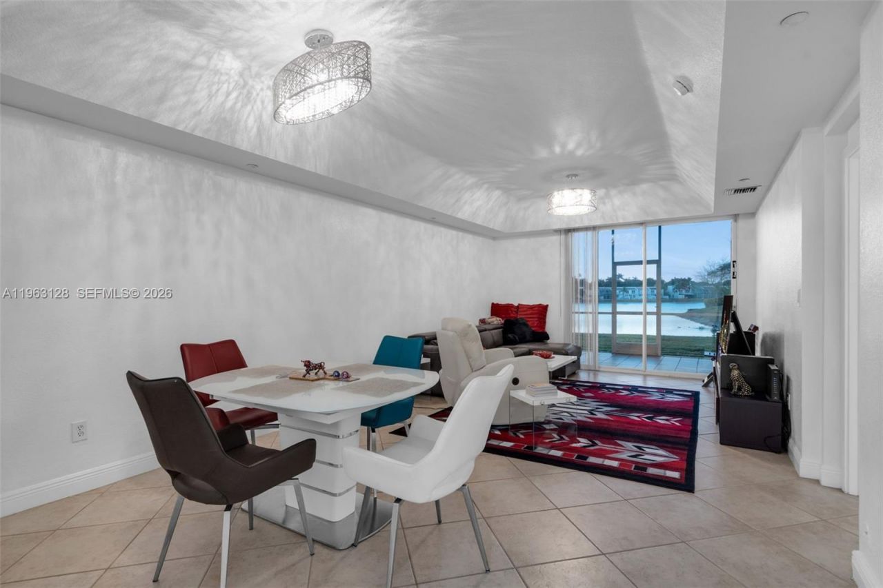 10720 NW 66th St, Unit 112, Doral, FL 33178 Photo