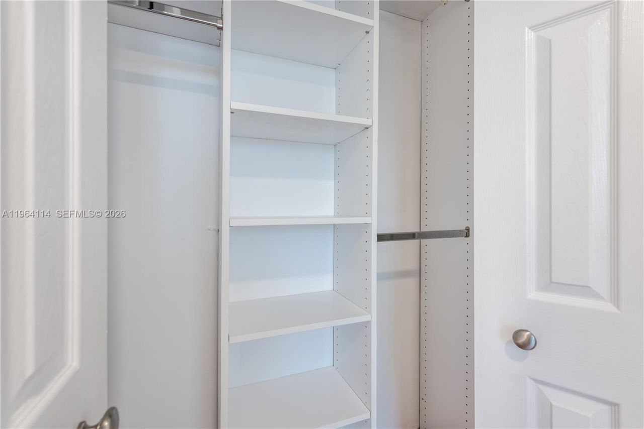 3180 S Ocean Dr , Unit 310, Hallandale Beach, FL 33009 Photo