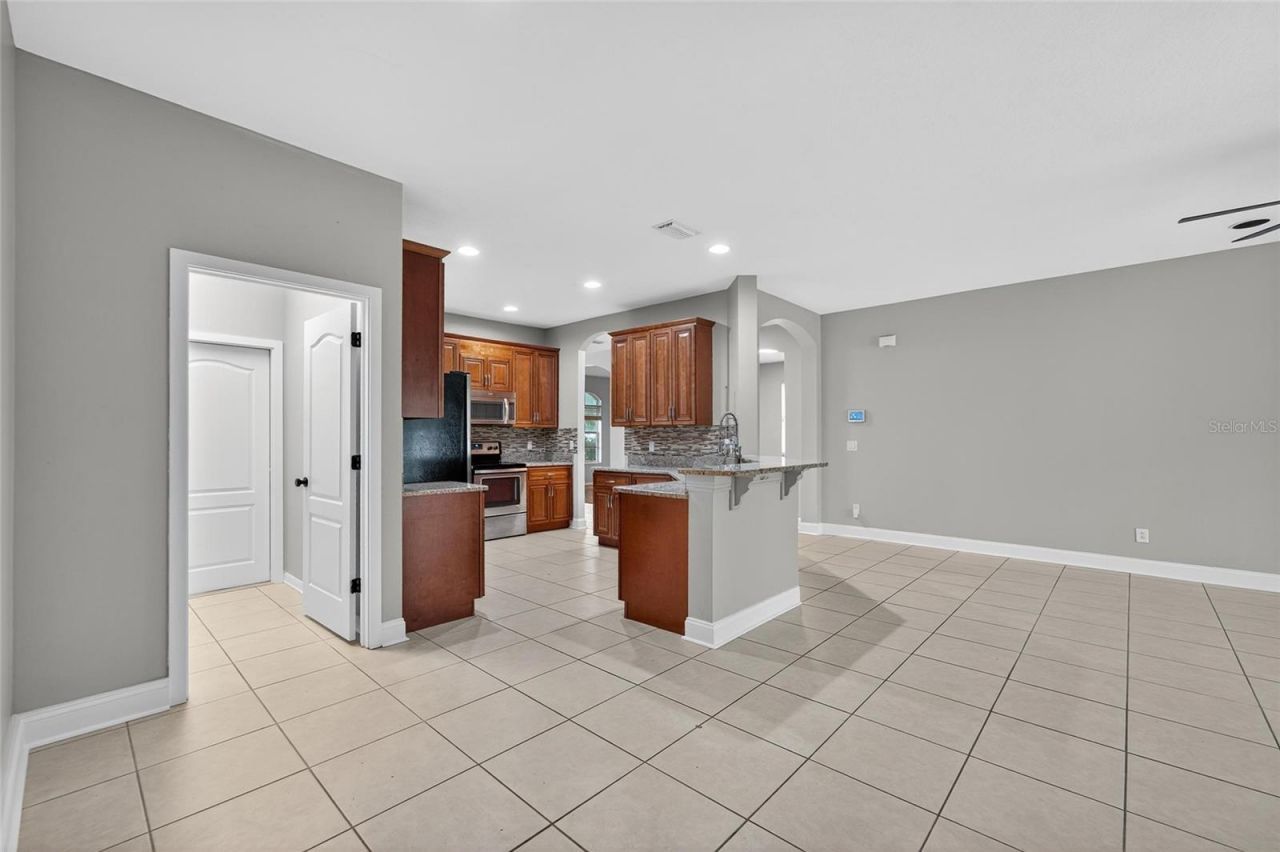 2502 Bonterra Boulevard, Valrico, FL 33594 Photo