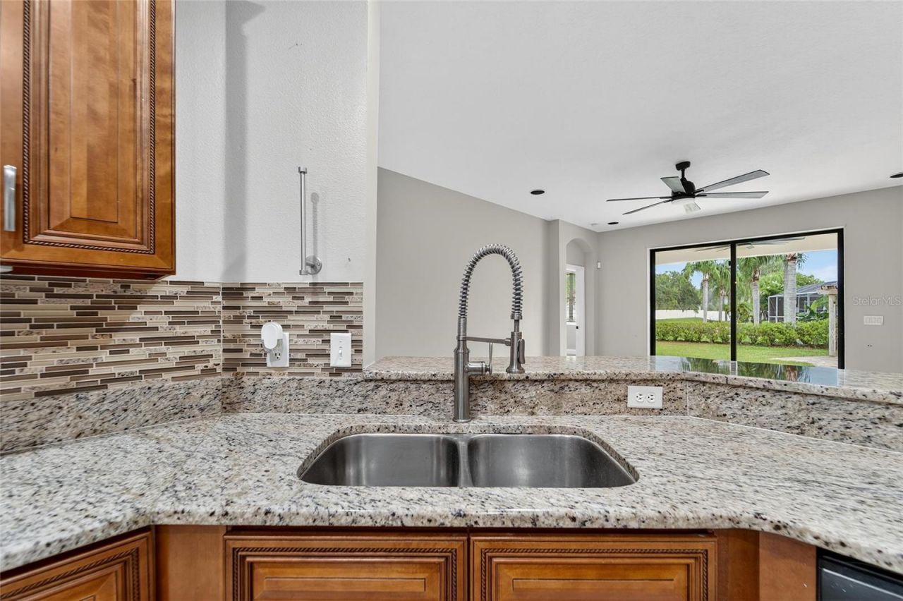 2502 Bonterra Boulevard, Valrico, FL 33594 Photo