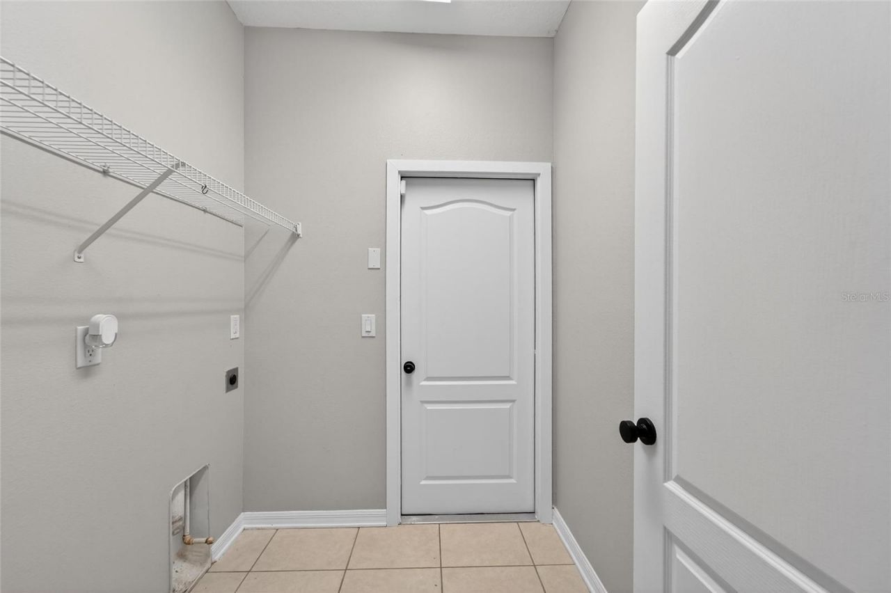 2502 Bonterra Boulevard, Valrico, FL 33594 Photo