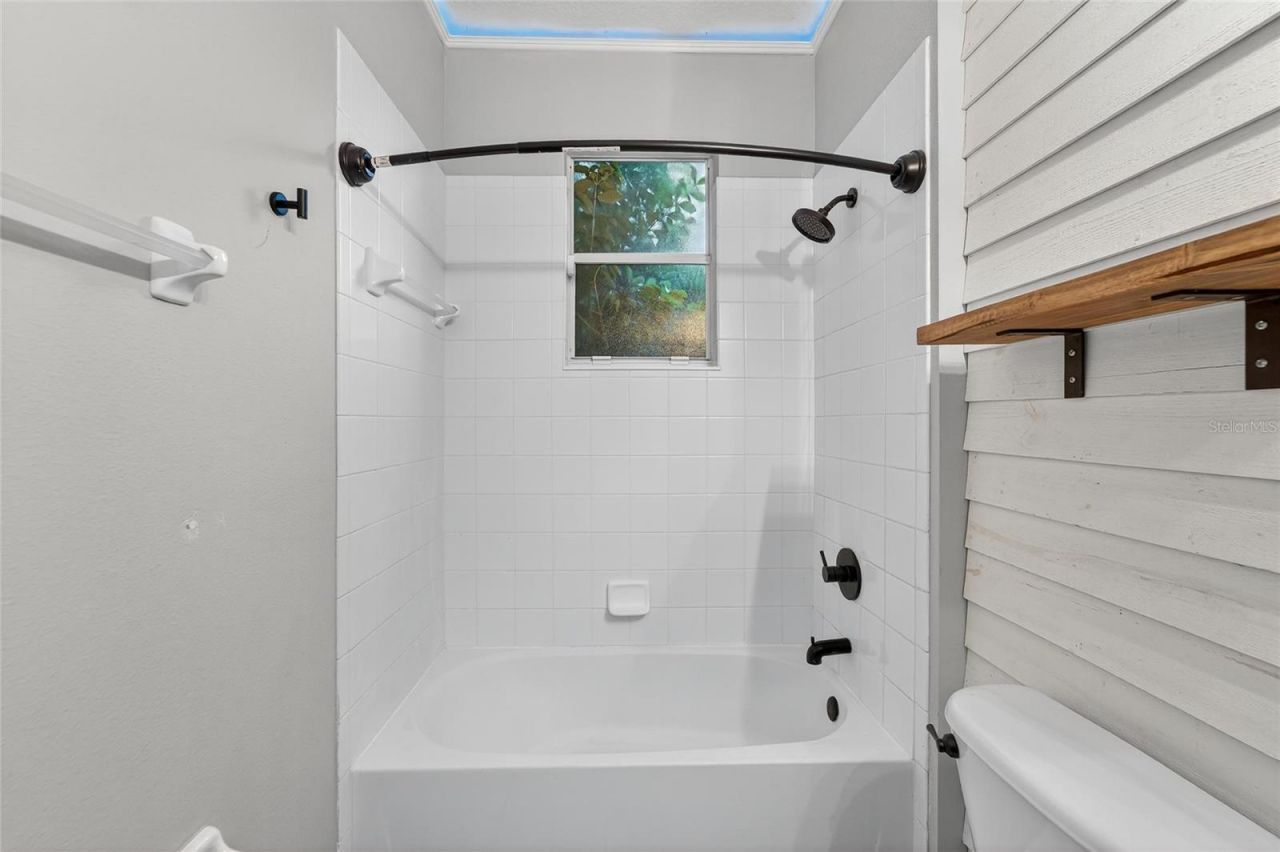 2502 Bonterra Boulevard, Valrico, FL 33594 Photo