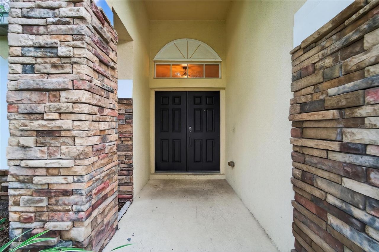 2502 Bonterra Boulevard, Valrico, FL 33594 Photo