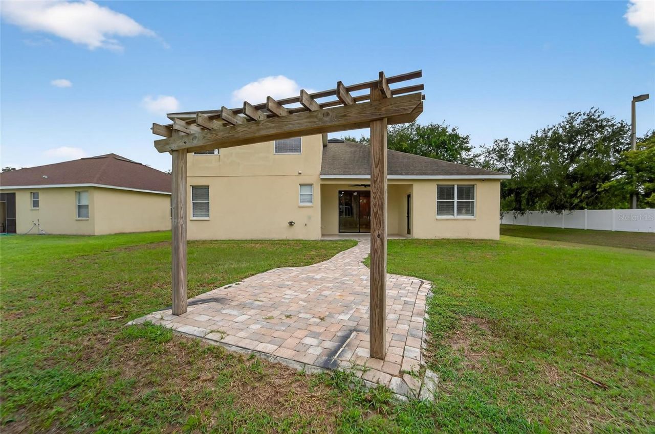 2502 Bonterra Boulevard, Valrico, FL 33594 Photo