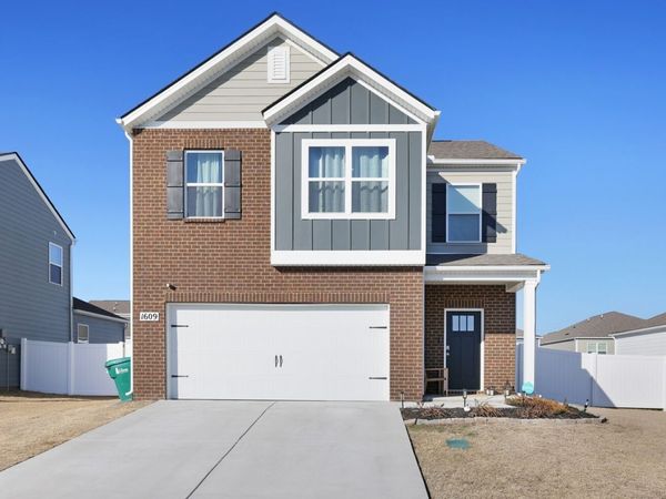 1609 Sparrow Ln, Lebanon, TN 37087