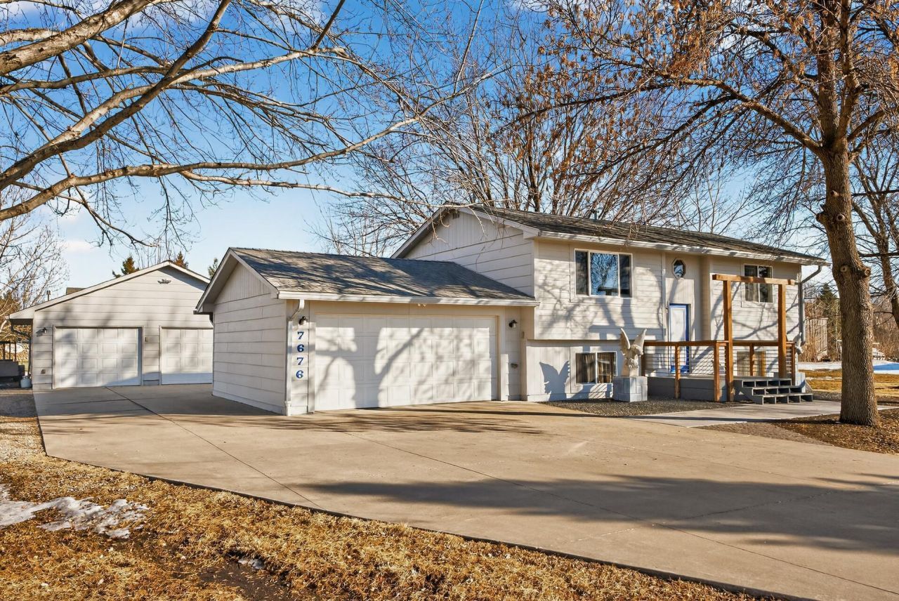 7676 Labeaux Avenue Ne, Otsego, MN 55301 Main Photo