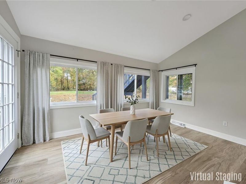 2264 River Road, Willoughby Hills, OH 44094 Photo 6