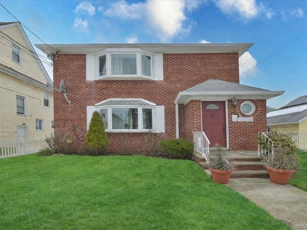 14112 250th Street , Rosedale, NY 11422