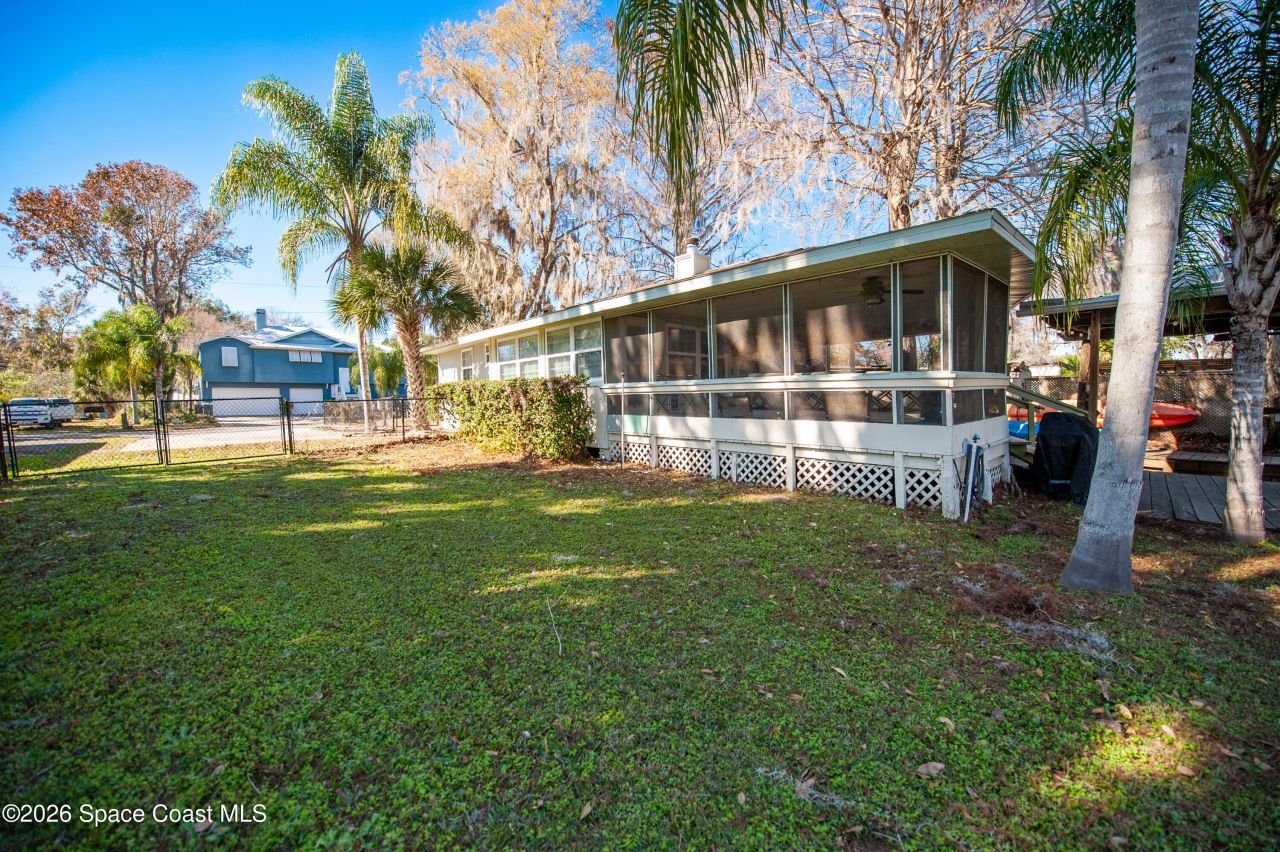 56304 Acorn Road, Astor, FL 32102 Photo