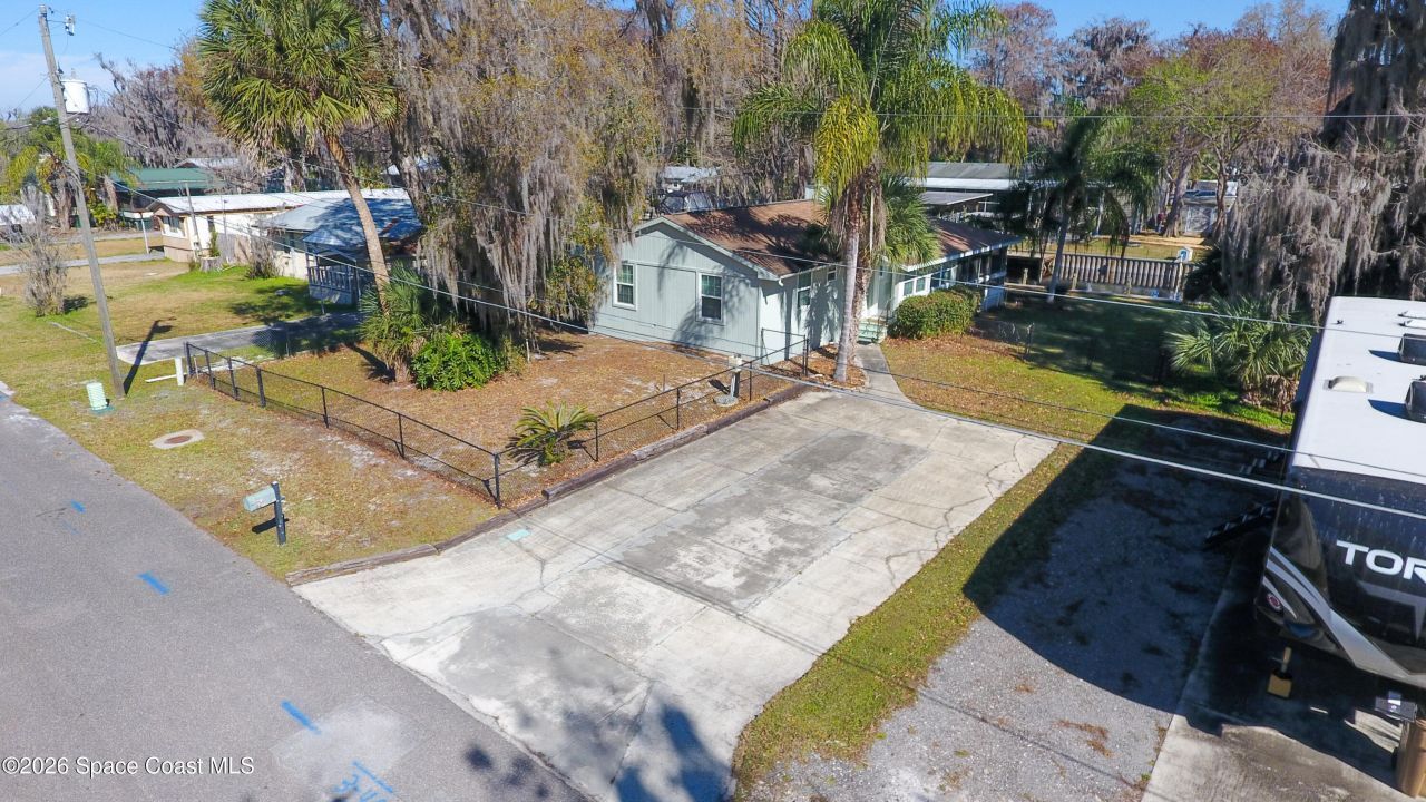 56304 Acorn Road, Astor, FL 32102 Photo