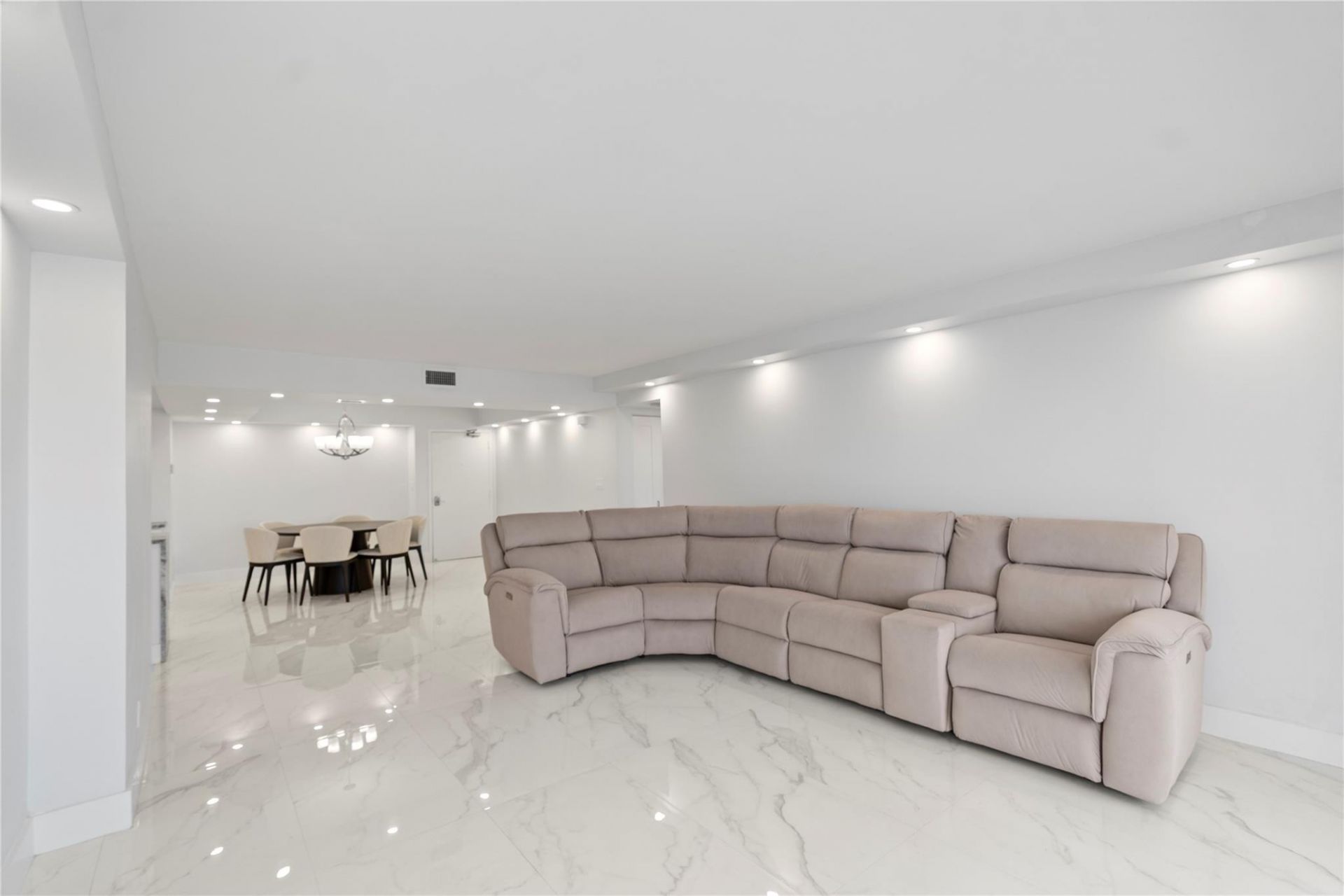 3500 Galt Ocean Drive, Unit 2615, Fort Lauderdale, FL 33308 Photo