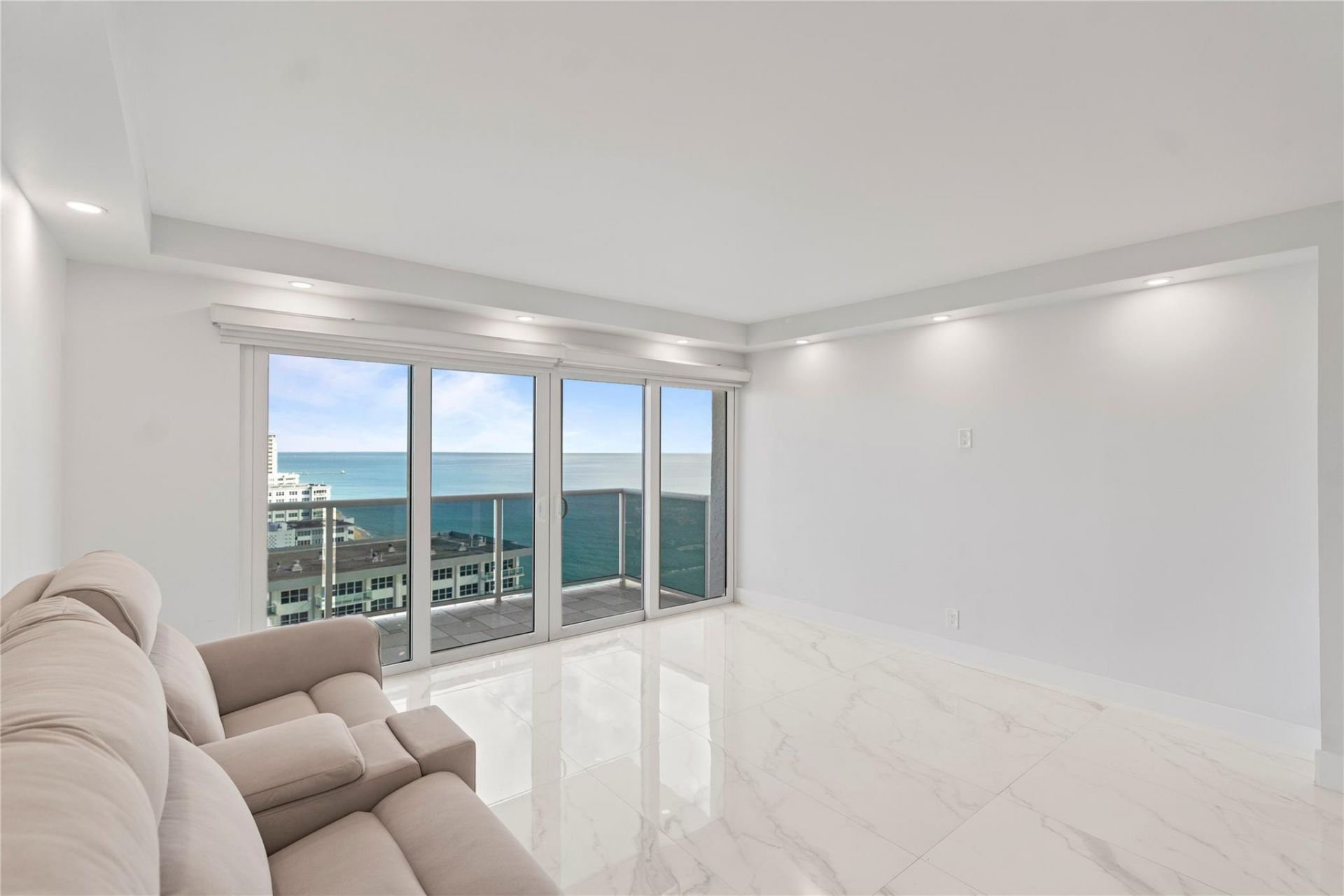 3500 Galt Ocean Drive, Unit 2615, Fort Lauderdale, FL 33308 Photo