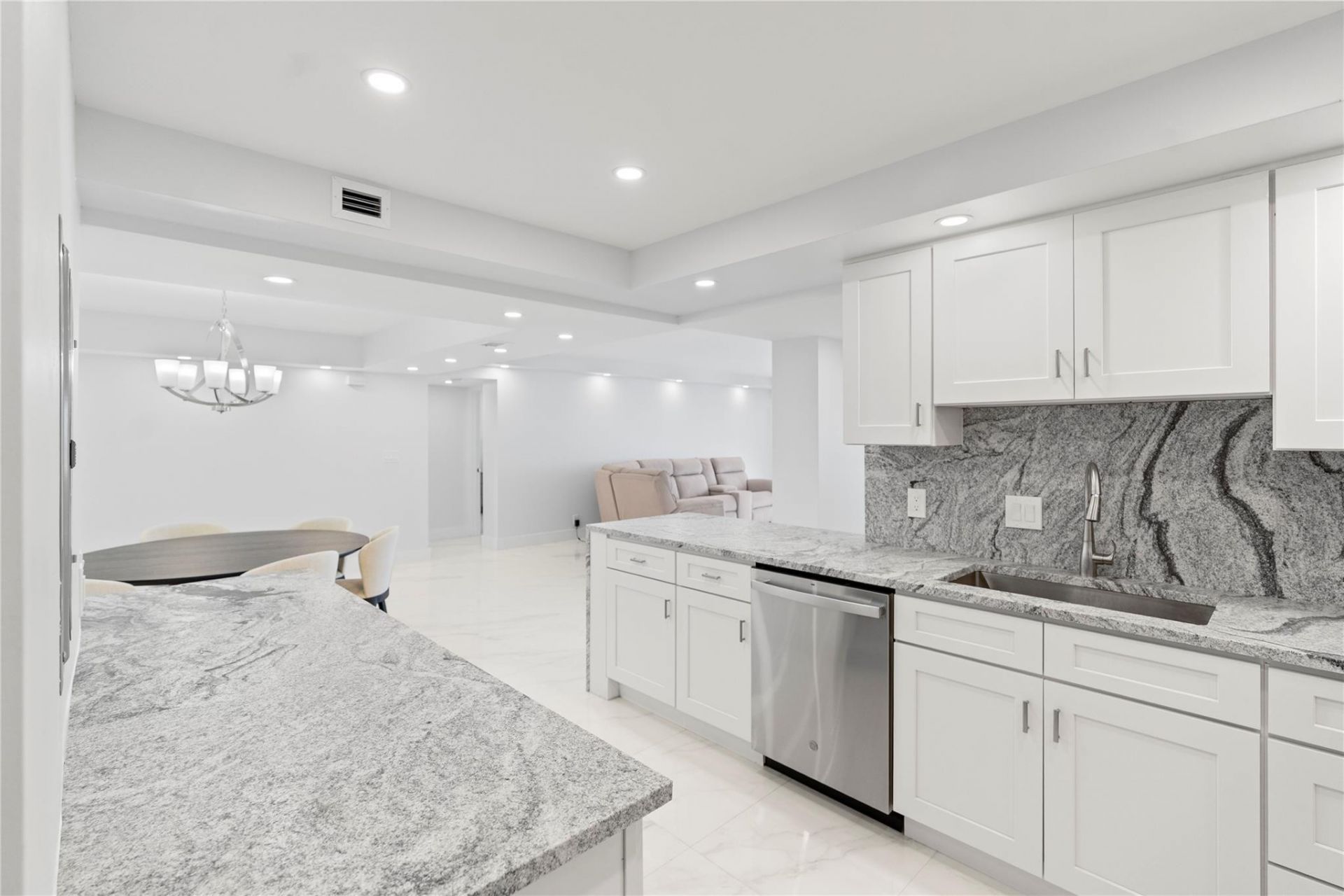 3500 Galt Ocean Drive, Unit 2615, Fort Lauderdale, FL 33308 Photo