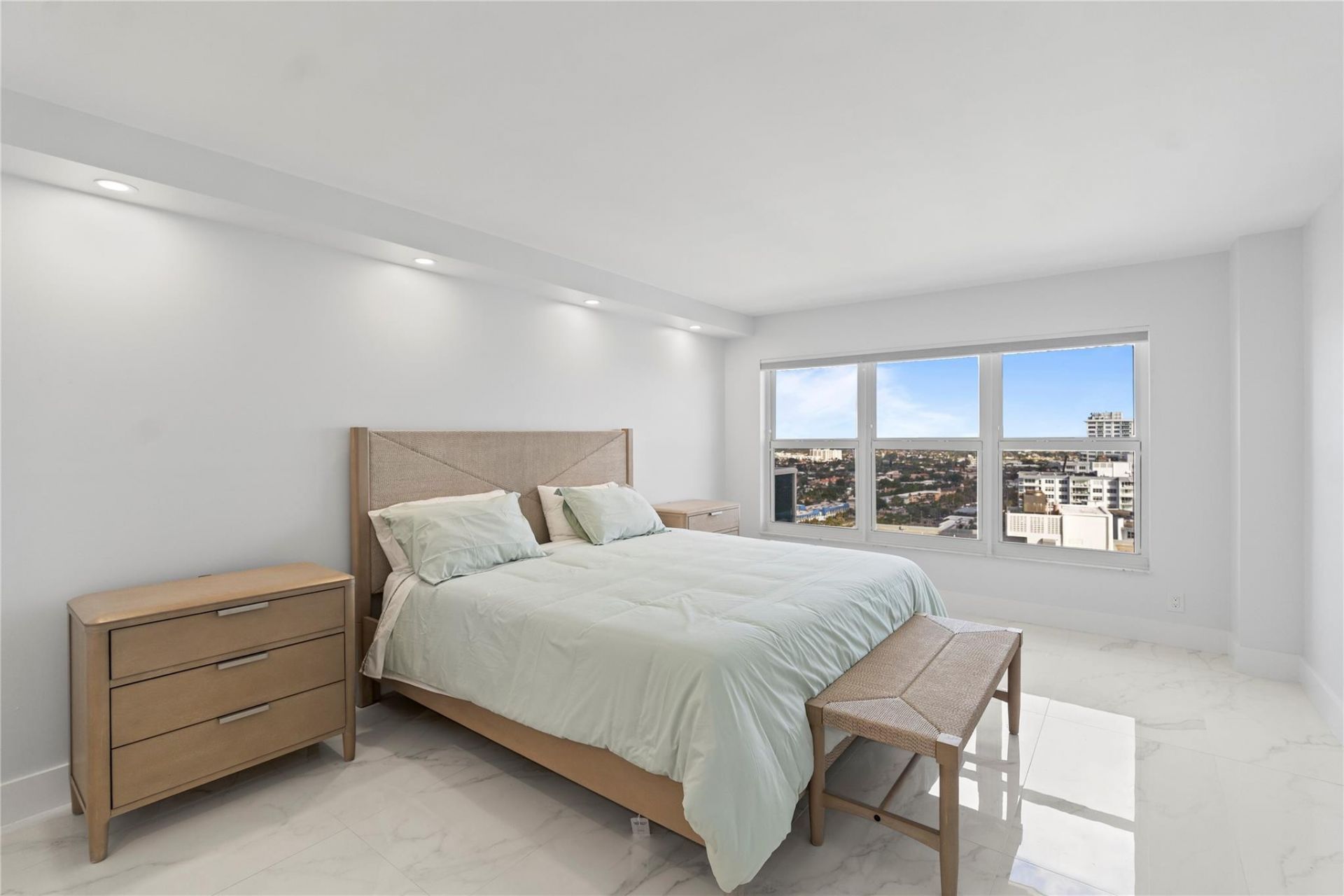 3500 Galt Ocean Drive, Unit 2615, Fort Lauderdale, FL 33308 Photo