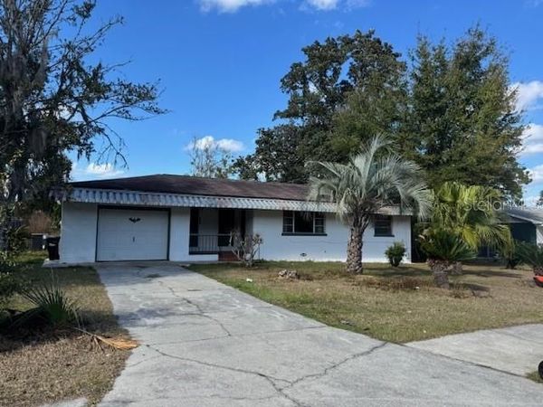 5841 SE BABB ROAD, BELLEVIEW, FL 34420