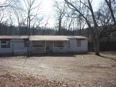 1280 Hurricane Road, New Market, AL 35761