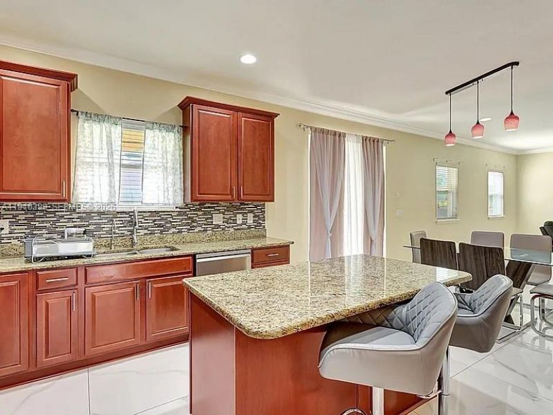 1018 SW Eckard Ave, Port Saint Lucie, FL 34953 Photo