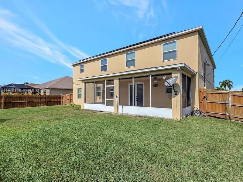 1018 SW Eckard Ave, Port Saint Lucie, FL 34953 Photo