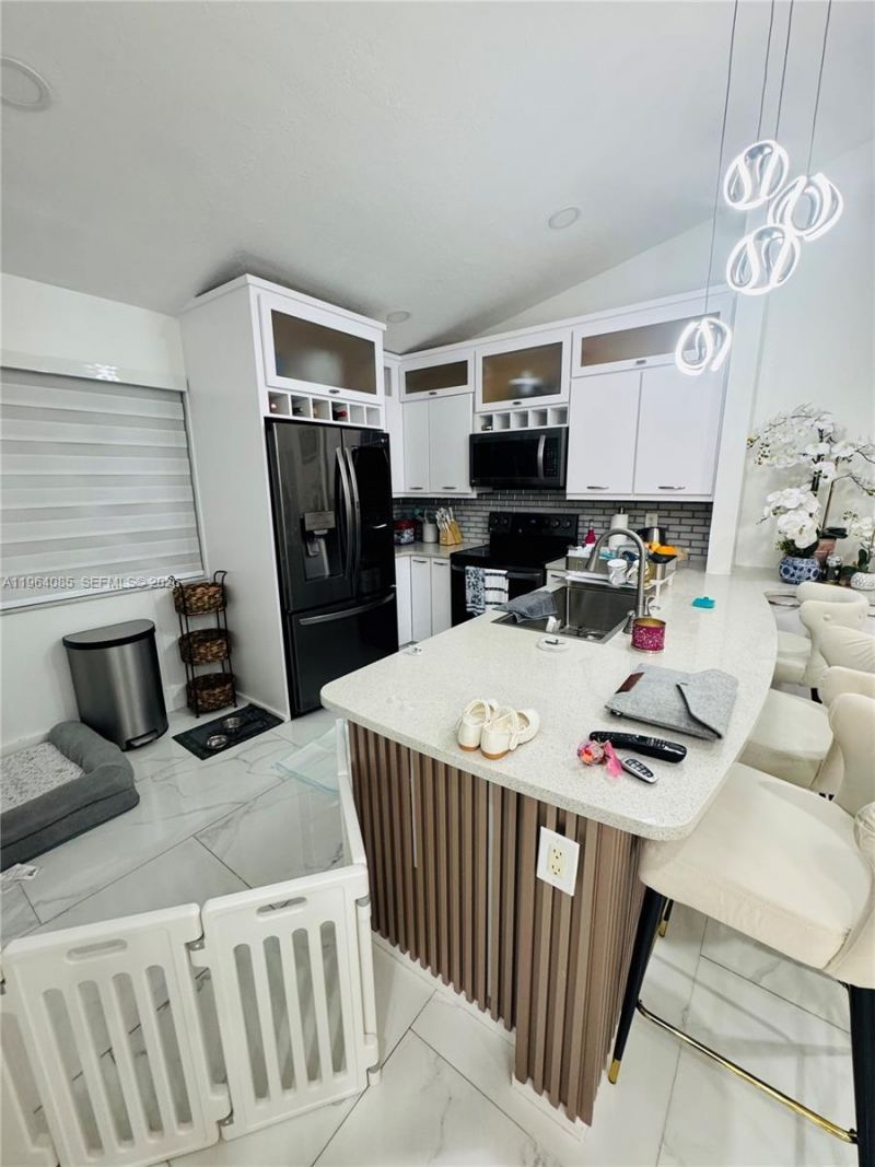 11761 NW 12th St , Pembroke Pines, FL 33026 Photo