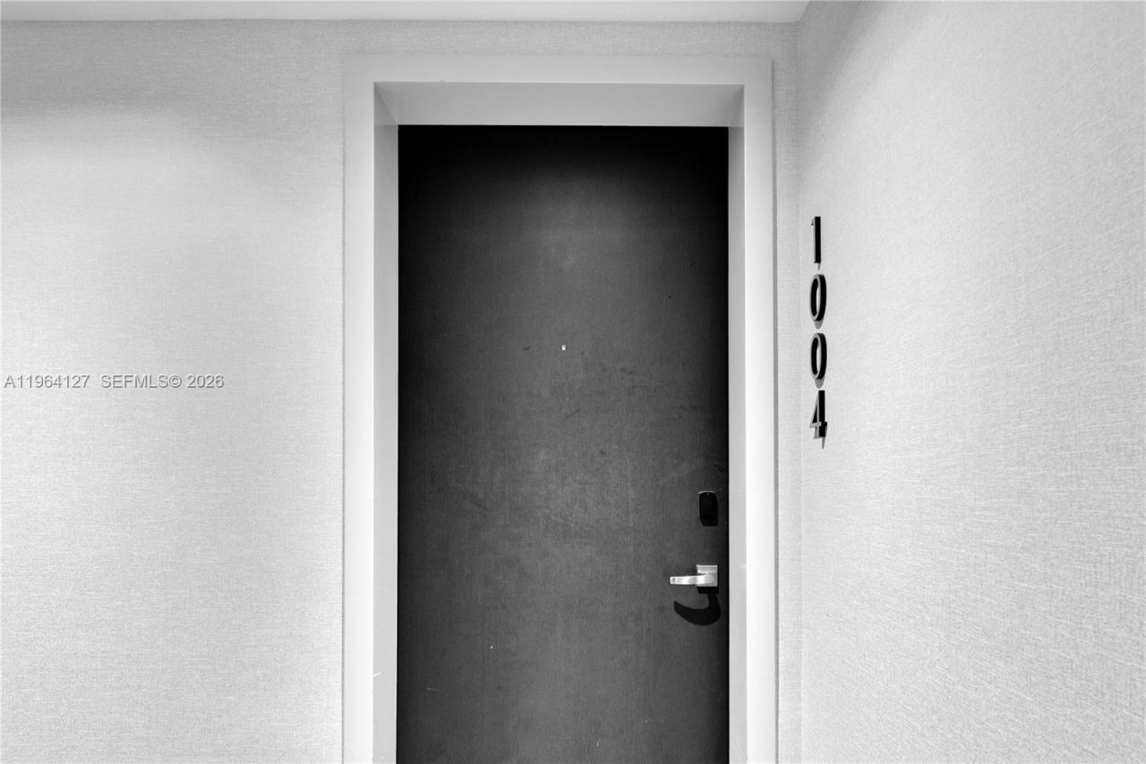 1451 Brickell Ave , Unit 1004, Miami, FL 33131 Photo