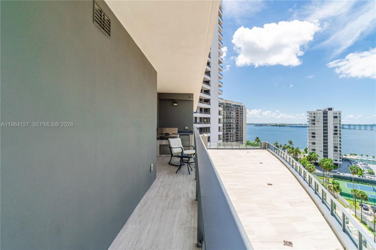 1451 Brickell Ave , Unit 1004, Miami, FL 33131 Photo