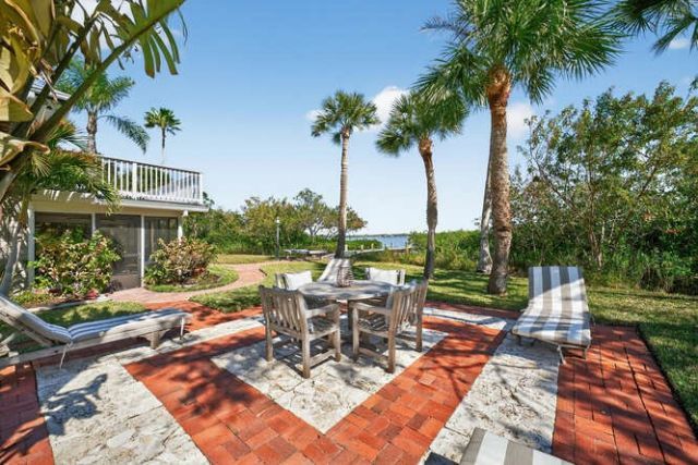 1935 Quay Dock Road, Vero Beach, FL 32967 Photo