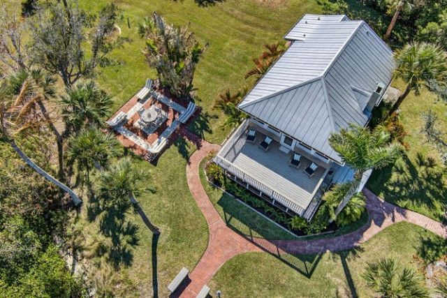 1935 Quay Dock Road, Vero Beach, FL 32967 Photo