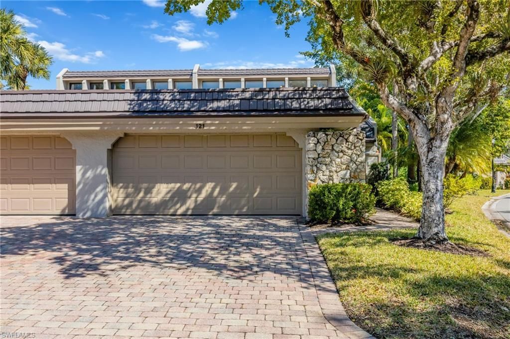 121 Bears Paw Trl, Naples, FL 34105 Photo