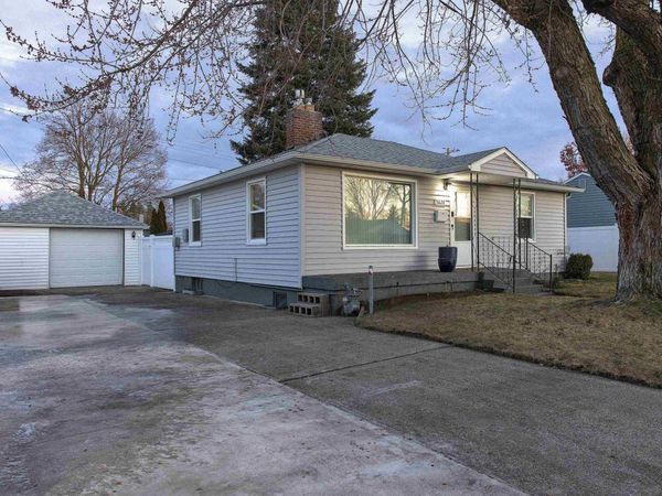 5628 N D Street St, Spokane, WA 99205