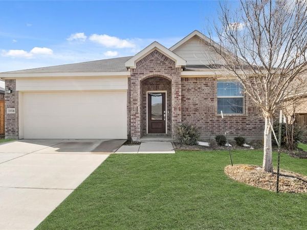 3505 Riverside Drive, Aubrey, TX 76227