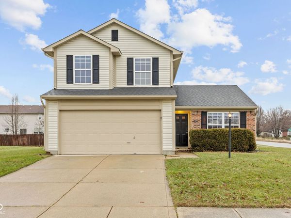 7358 Glendale Drive, Avon, IN 46123