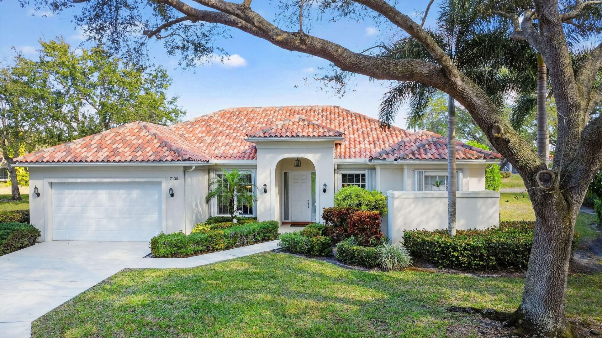 7139 Crystal Lake Drive, West Palm Beach, FL 33411 Photo