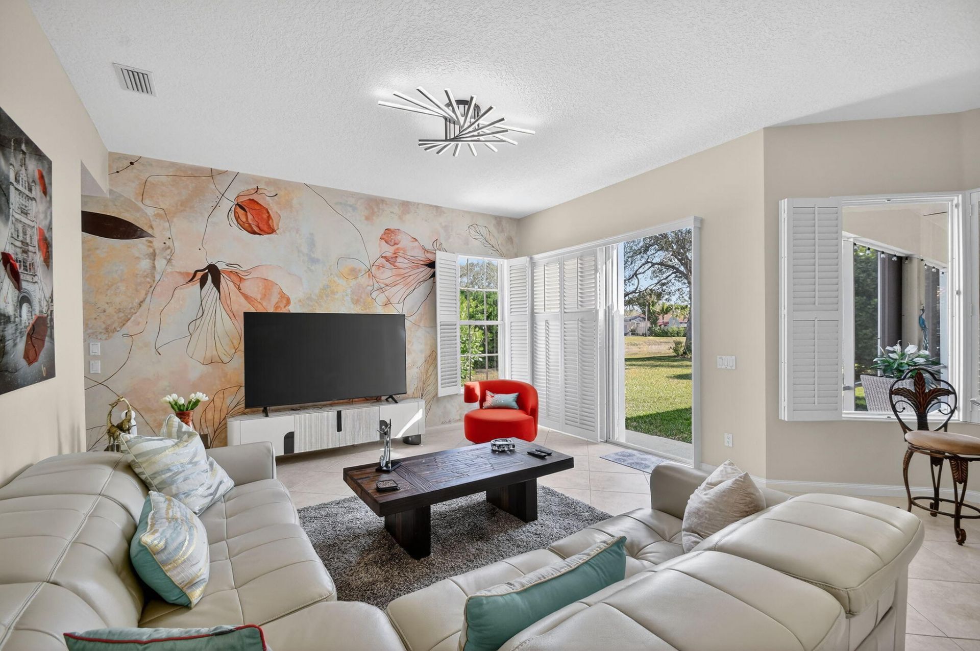 7139 Crystal Lake Drive, West Palm Beach, FL 33411 Photo