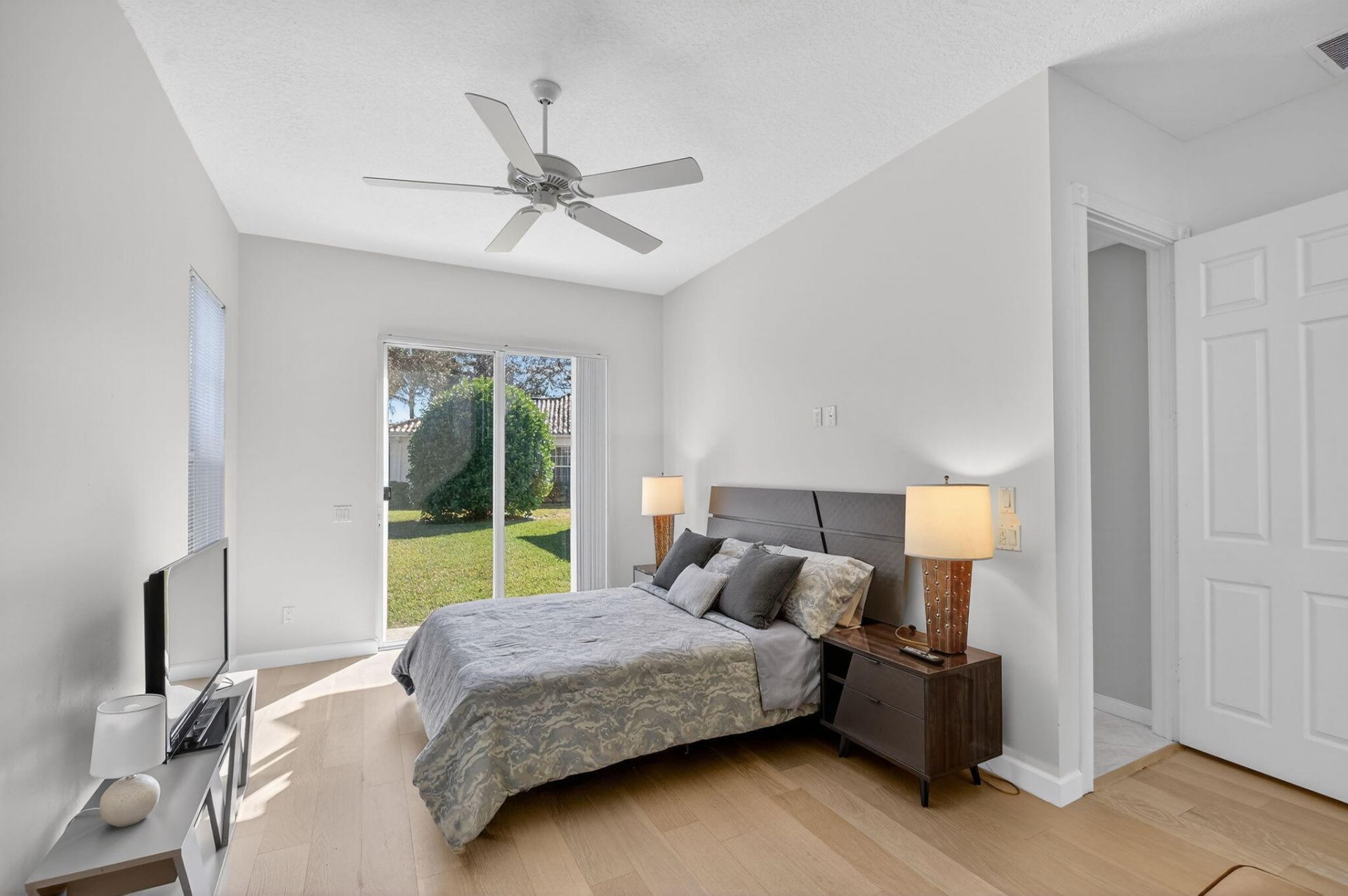 7139 Crystal Lake Drive, West Palm Beach, FL 33411 Photo