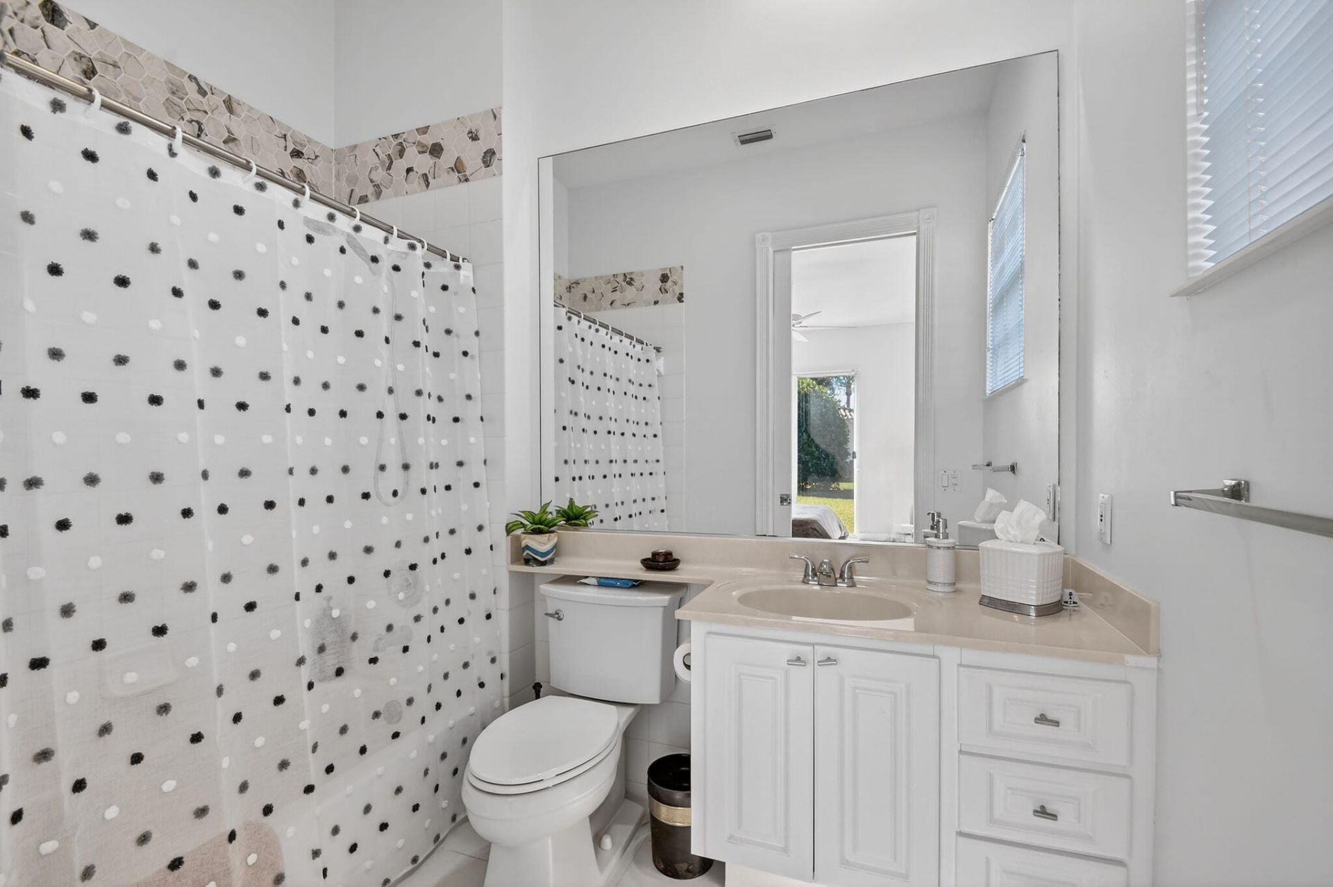 7139 Crystal Lake Drive, West Palm Beach, FL 33411 Photo