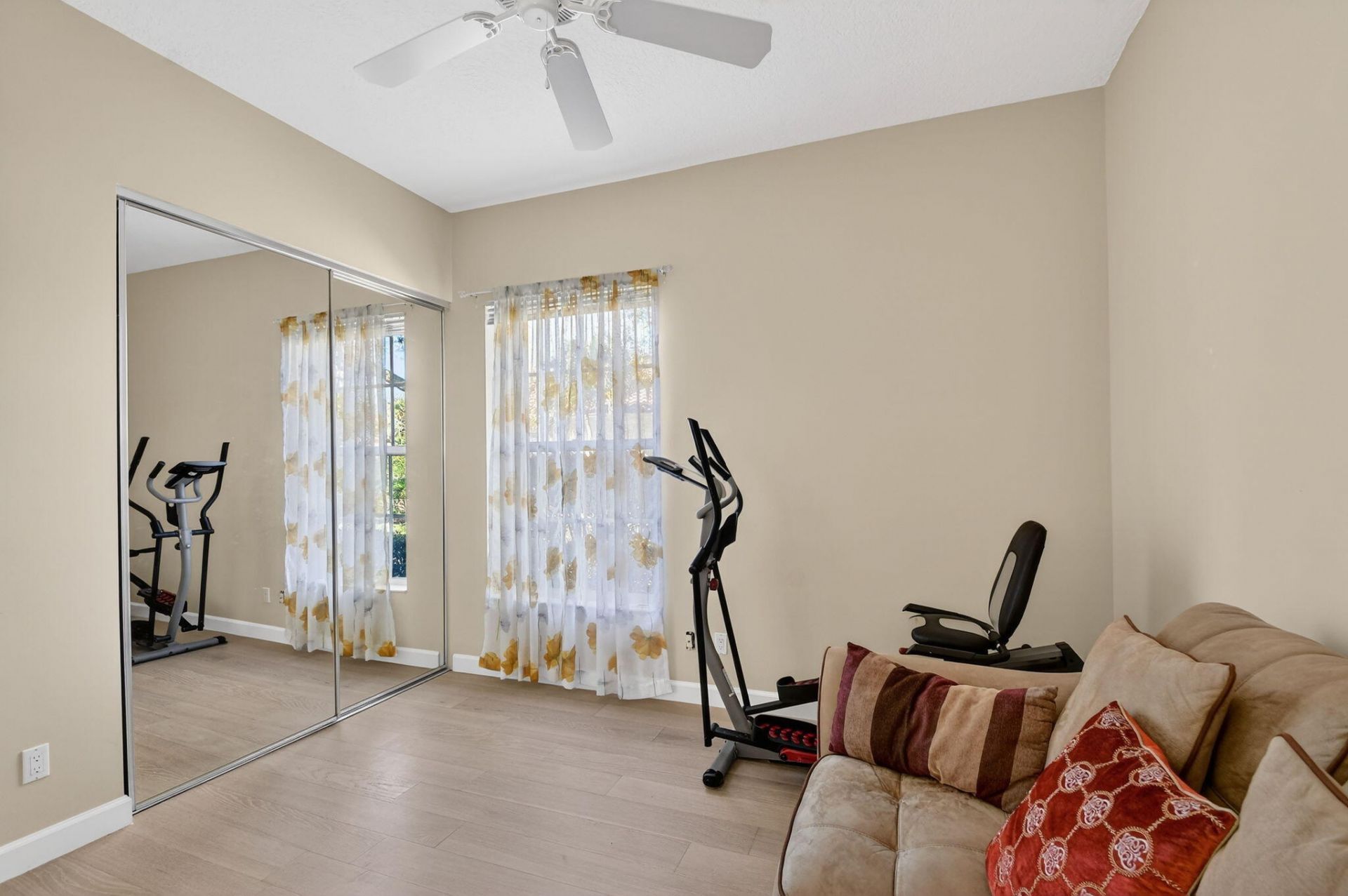 7139 Crystal Lake Drive, West Palm Beach, FL 33411 Photo
