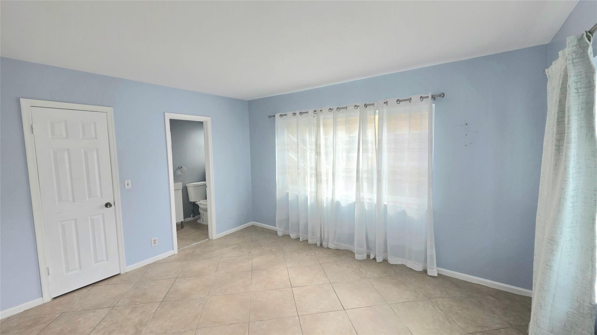 5720 NE 22nd Way, Unit 401, Fort Lauderdale, FL 33308 Photo