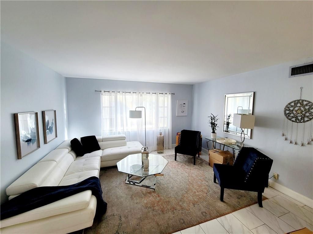 5720 NE 22nd Way, Unit 401, Fort Lauderdale, FL 33308 Photo