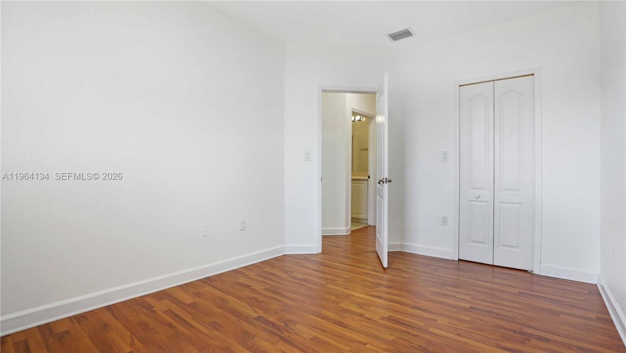 5486 NW 112th Path, Unit 5486, Doral, FL 33178 Photo