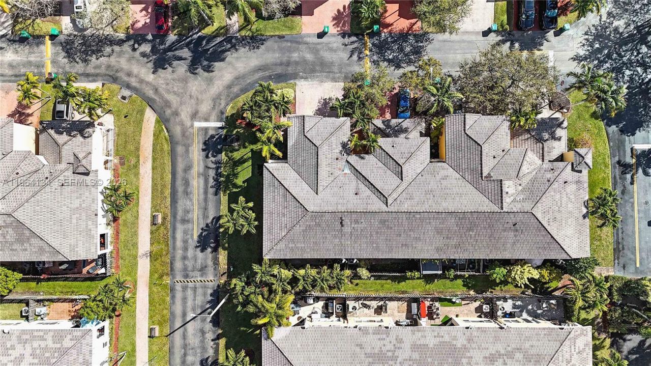 5486 NW 112th Path, Unit 5486, Doral, FL 33178 Photo