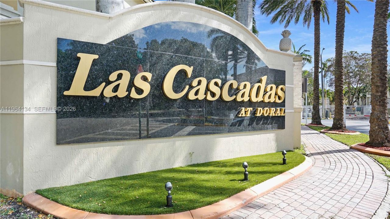 5486 NW 112th Path, Unit 5486, Doral, FL 33178 Photo