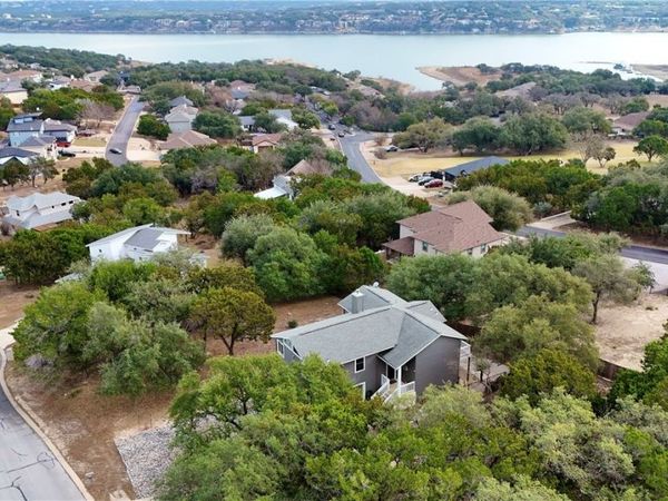 18523 Staghorn Drive, Point Venture, TX 78645