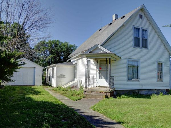 625 W WASHINGTON Street, Blandinsville, IL 61420