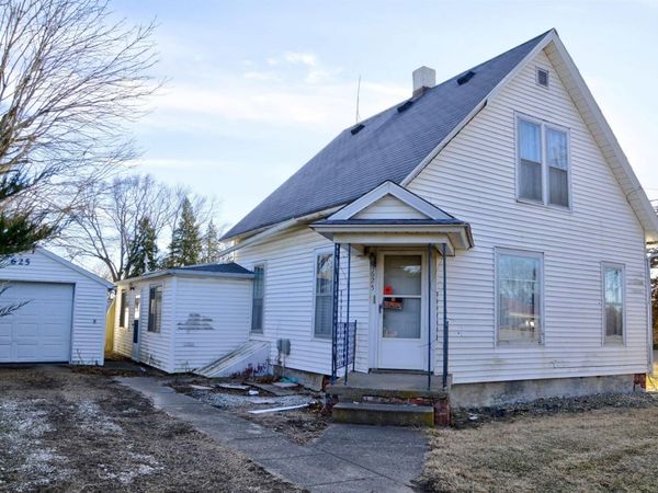 625 W WASHINGTON Street, Blandinsville, IL 61420