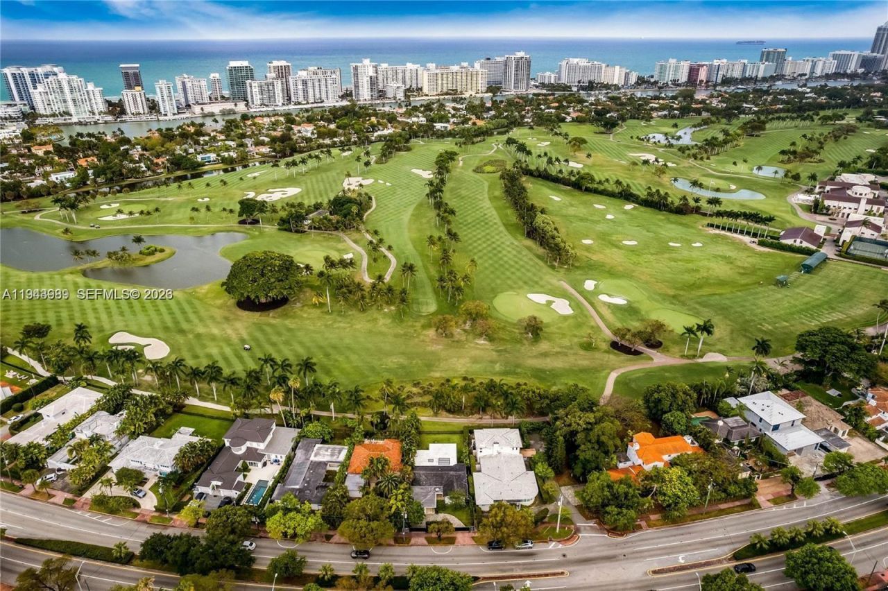 5911 Alton Rd, Miami Beach, FL 33140 Photo